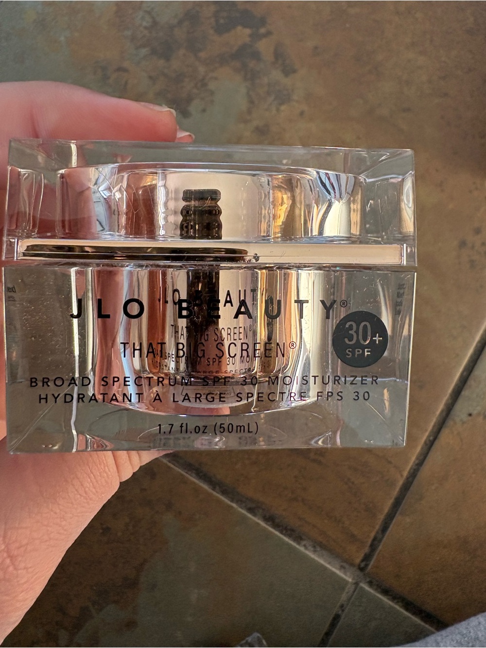 JLO BEAUTY That Big Screen SPF 30 Moisturizer - Silver Jar